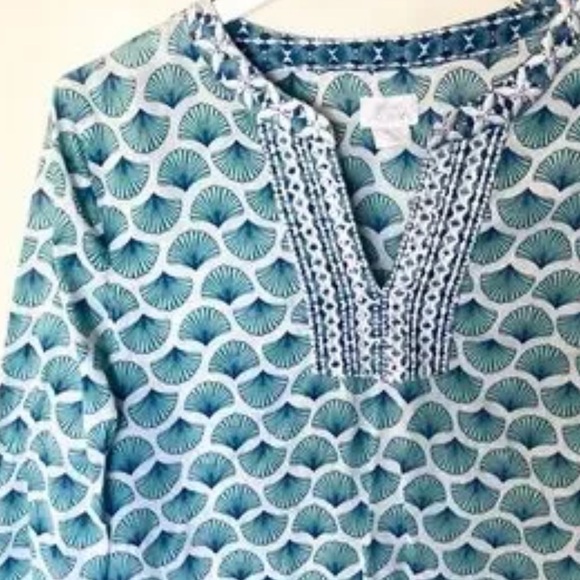 Sigrid Olsen Tops - Sigrid Olsen Shell Print Tunic Top